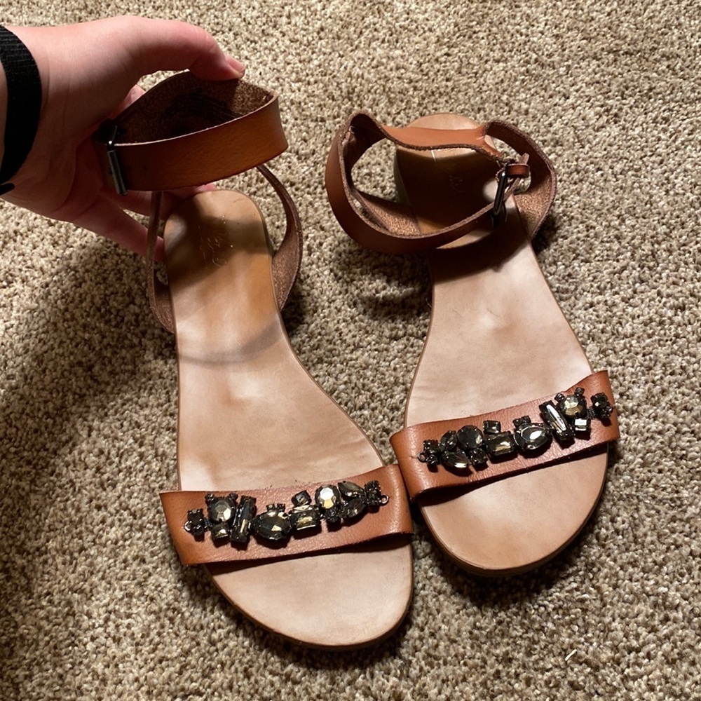 Womens brown jeweled flats.